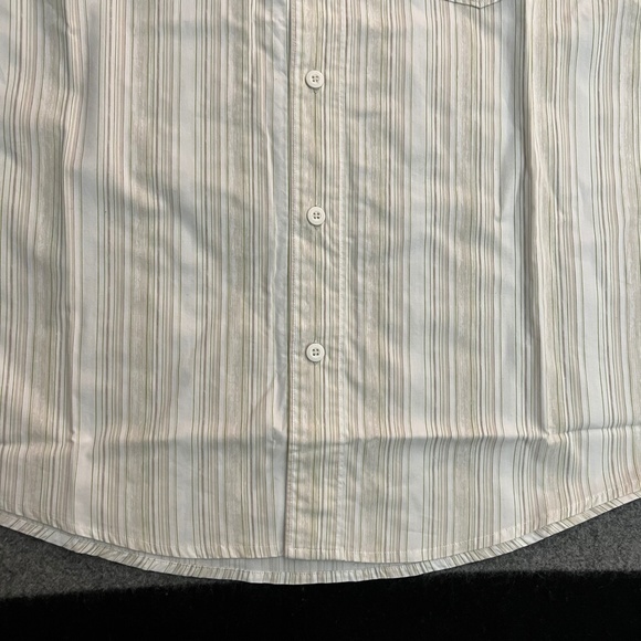 DC SHOE CO Vintage S/S Button-Up Shirt skateboard - Picture 3 of 11